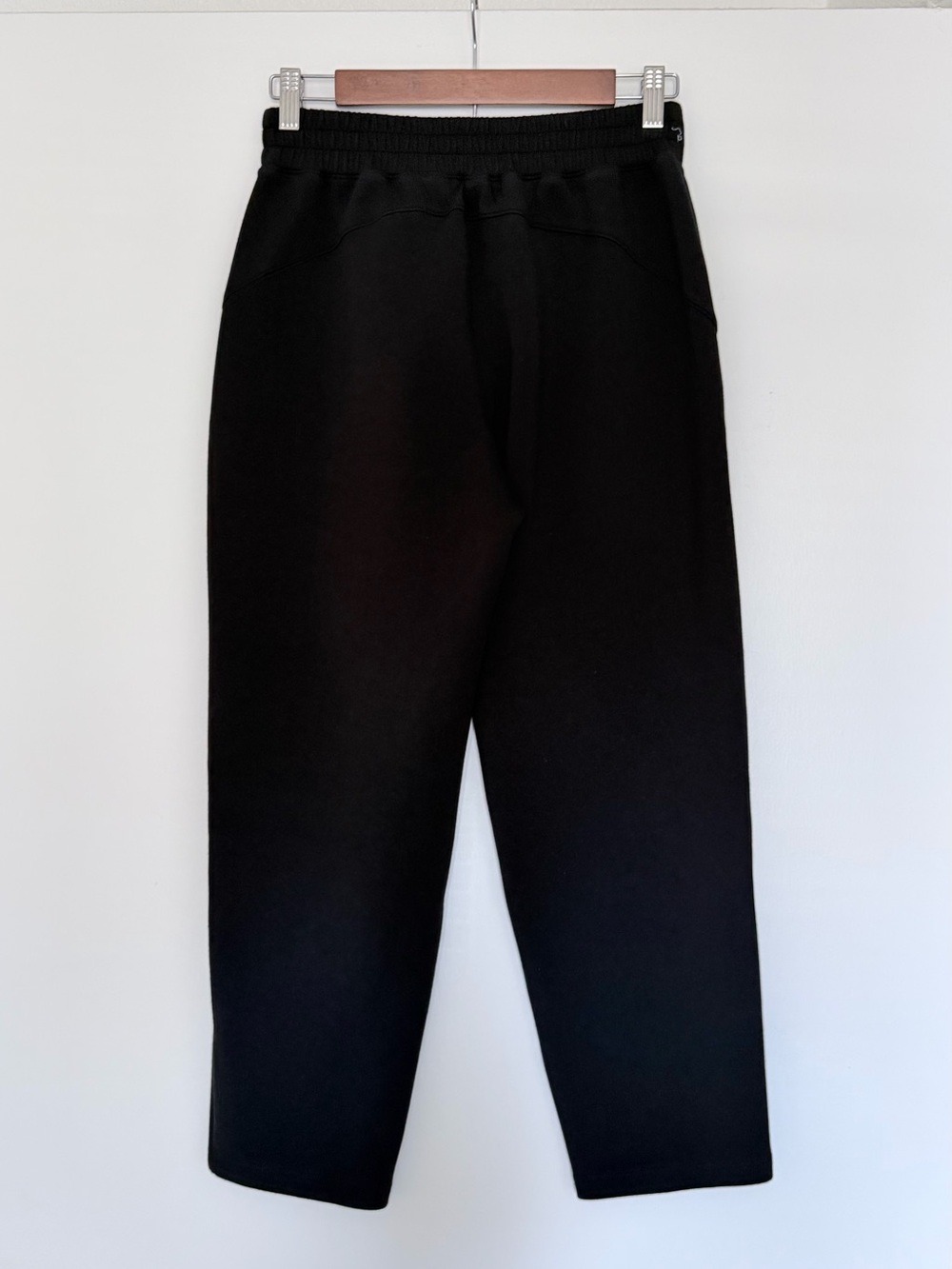 SPANX AirEssentials Slim Straight Pant | Size S Petite | LIKE NEW - Picture 7 of 9